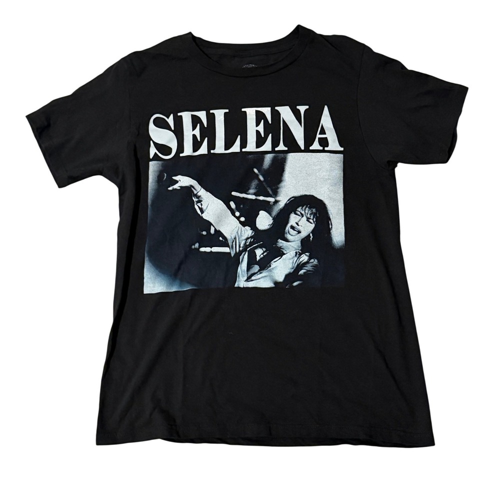 Official Selena Quintanilla Graphic T-Shirt Mens Small Black Short Sleeve Tee